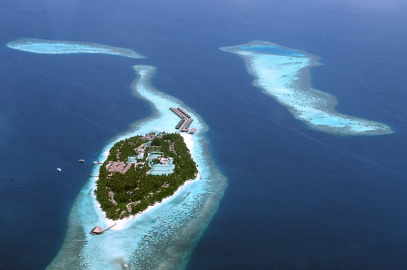 TenInside's tweet photo. World’s ten smallest countries by area
https://t.co/YZZeewBxW9
#Maldives #VaticanCity #Worlds2016 https://t.co/oFGNcuIHOS