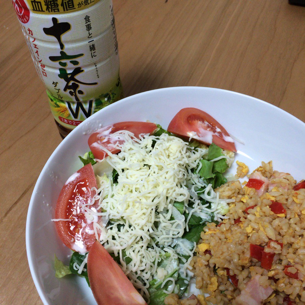 Hitomix_k's tweet photo. ストレッチからのランチ。 https://t.co/jBVHj3K7Xm