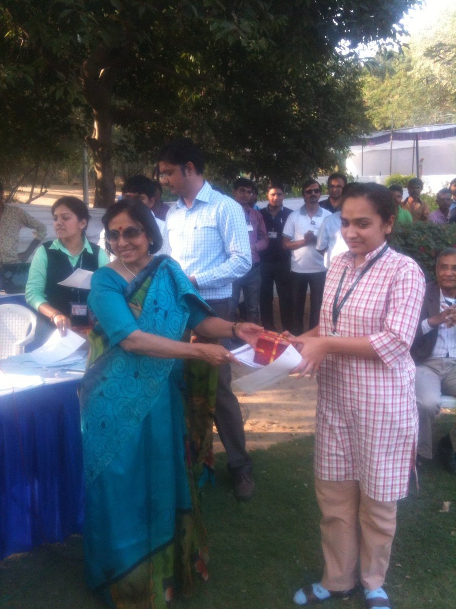 RosaryTweets's tweet photo. #WINNER #achievethosegoals at state level #competition at Institute for Plasma Research.
#Congratulations Mansi https://t.co/hPOOz7H2xE