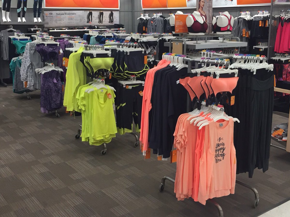 walburn_robert's tweet photo. VMTL Erica killed it in active yesterday #t1046 @jpj5101 @ColonJosian @keithlyons01 #d448 https://t.co/Qco8BdGheX