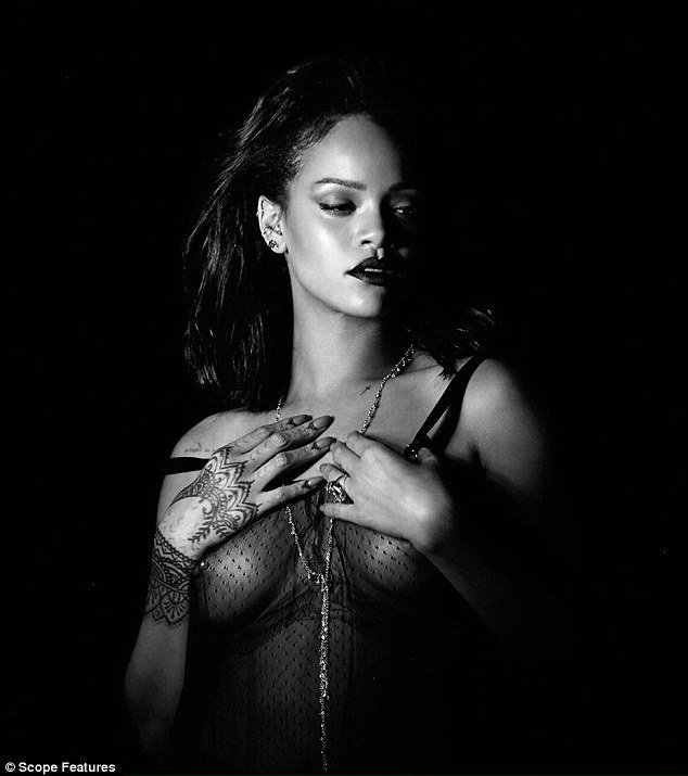 Rihanna nipples