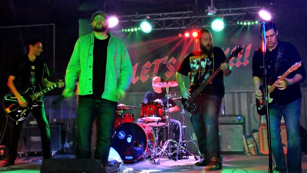 BrantfordBands's tweet photo. Hit the Spot: Knee Deep at Manny’s Place https://t.co/9ZnLx7WHeN https://t.co/IIy3sFRUCq