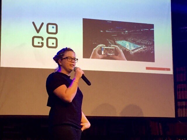 Stade connecté : Bravo @VogoSport, lauréat du #VinciStartupTour, qui sera déployé dans un #VinciStadium. #digisport