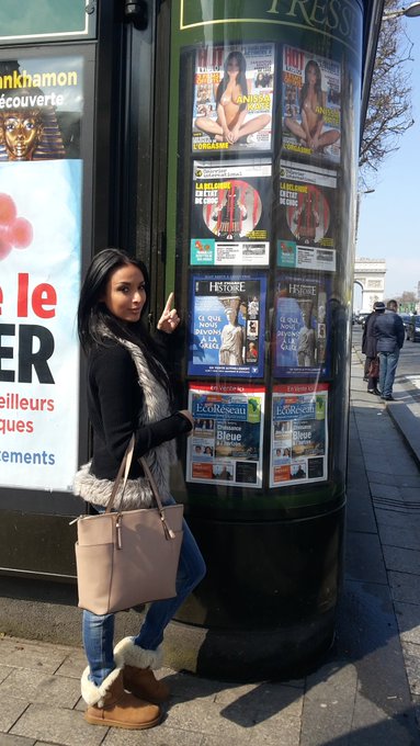 Sur les Champs Elysees cc @hot_video https://t.co/f0iPq3wSI1