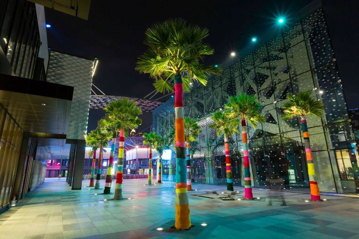 Dubaiinformer's tweet photo. Dubai to have a new injection of street art, with Dubai Walls https://t.co/xO9Y7IX6dh https://t.co/HSmaUkUDph