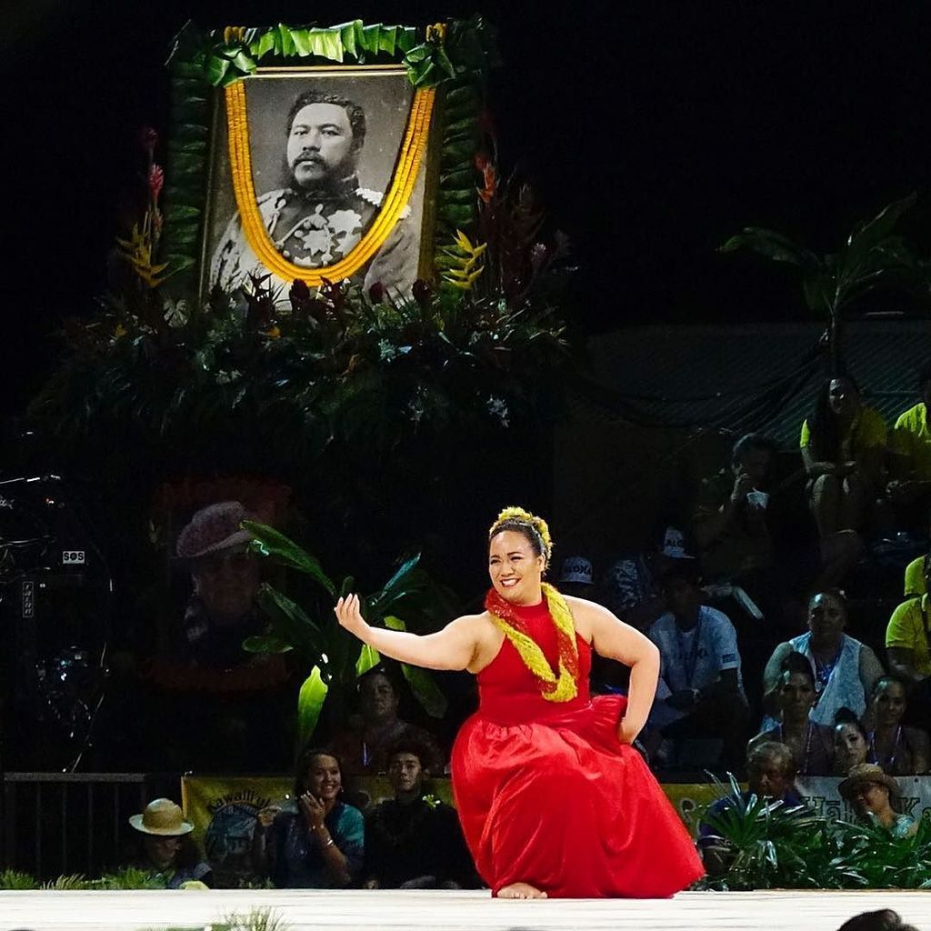 KeAoHula's tweet photo. 1. Jazzlyn Kawailani Y.P. Kaleohano Hālau: Academy of Hawaiian Arts Kumu Hula: Mark Kealiʻi Hoʻomalu
#merriem… https://t.co/XyRZouhwlc