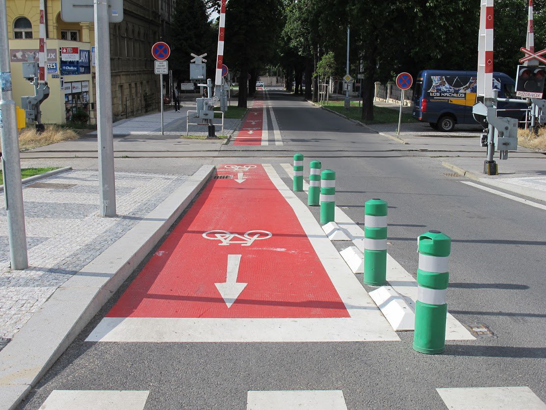 radentscheid's tweet photo. Meist genannter Grund warum Leute nicht Fahrradfahren: Risikoempfinden. #Radentscheid, damit Du Dich sicher fühlst! https://t.co/kXwk6XErVi