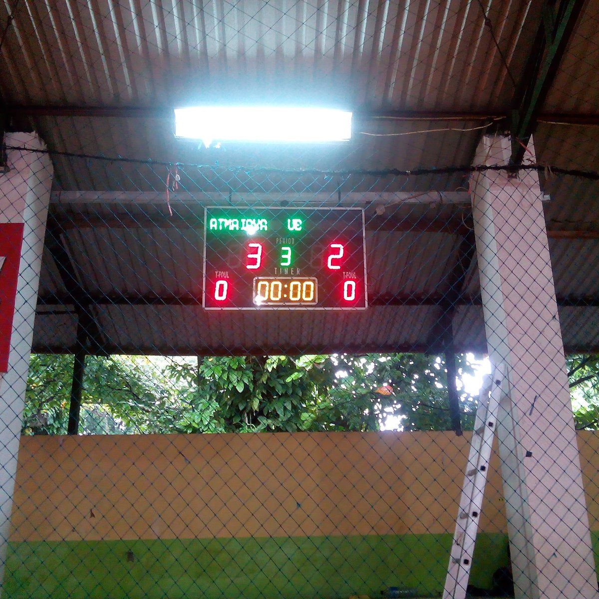 Lawlympic2016's tweet photo. Skor akhir futsal Atmajaya vs UB dimenangkan oleh Atmajaya Yogyakarta. Selamat kepada Atmajaya Yogyakarta. https://t.co/9kMdHRnd1K