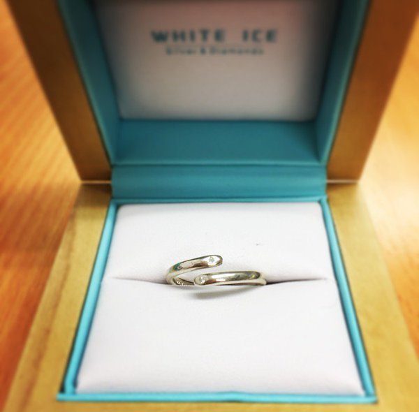 WhiteIceLondon tweet picture