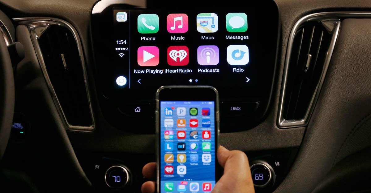 Hydra_Light's tweet photo. Apple CarPlay is good, but it's too limited to be essential https://t.co/wGnZ6ViQHC #Tech #Mobile #Apps https://t.co/VyD108Hgzd