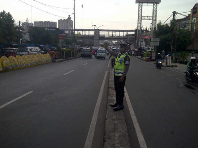 TMC Polres Metro Depok tweet media