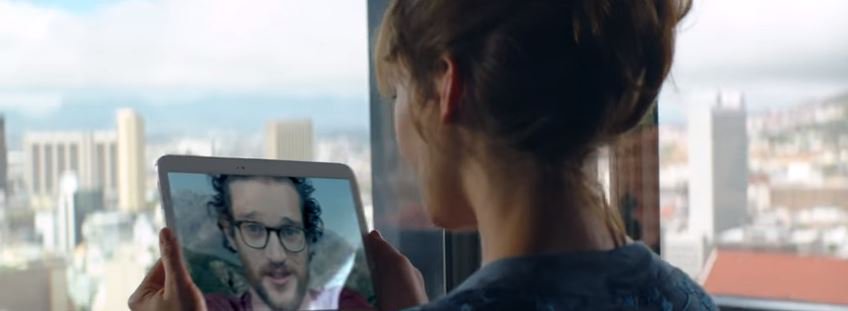 tf1pub's tweet photo. Évian et Orange sont les publicités préférées des Français https://t.co/NOe55imLc5 #Publicité #palmapub https://t.co/EjMMEph39X