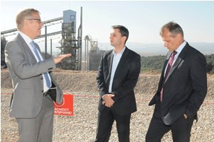 PlenaGroup tweet picture