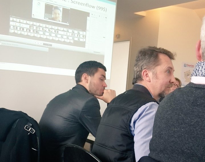 Ecila_paradise's tweet image. Une matinée 100% #Periscope avec #EnjoyDigitAll cc @ParlonsPME #TeamSocialMedia 👍