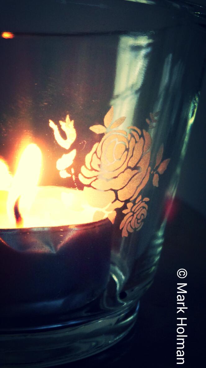 Glass engraving, a tea light holder engraved with roses. #madeinwakefield #thearthouse #tealights