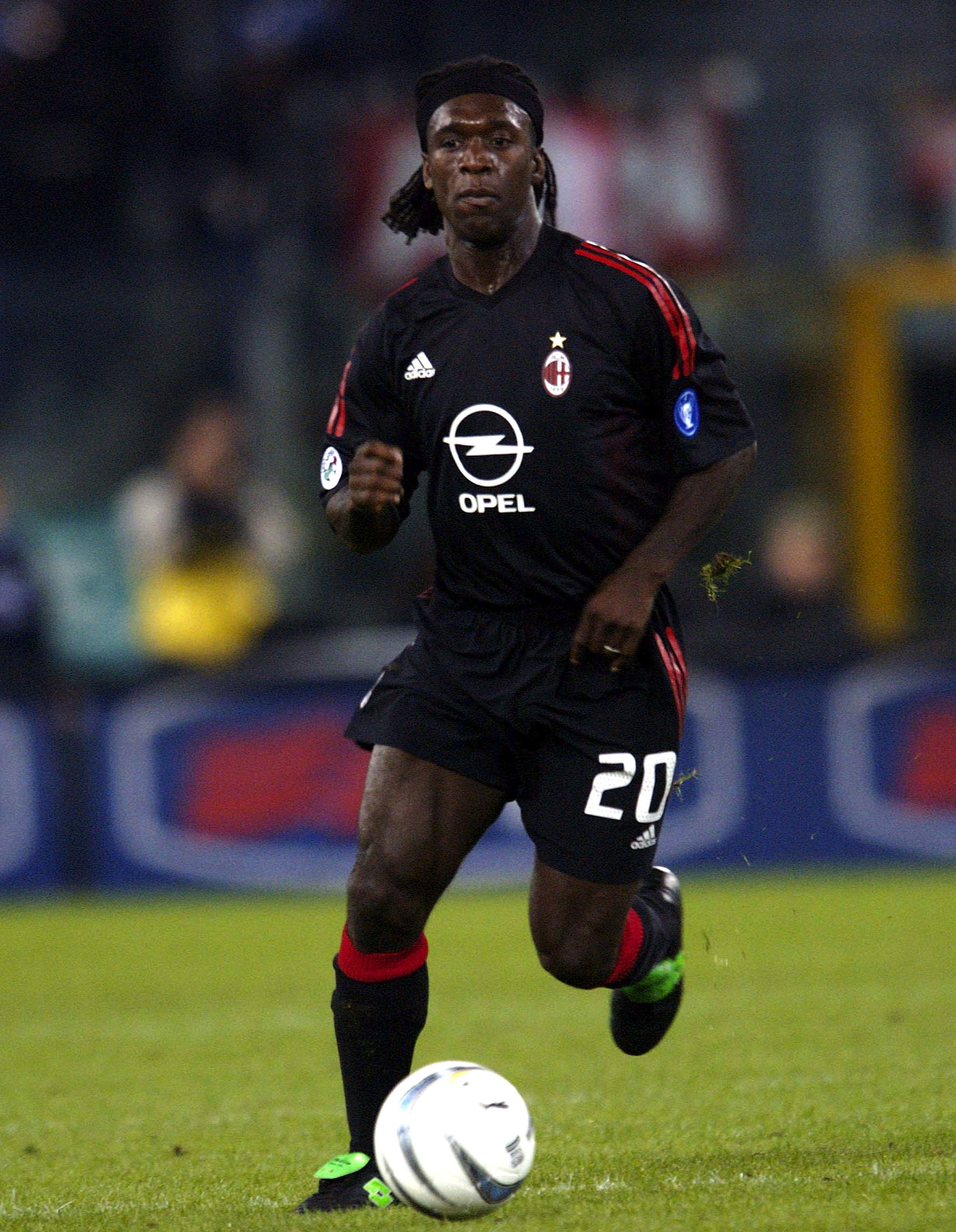 Match of the Day - Ajax 1995 🏆 Real Madrid 1998 🏆 AC Milan 2003 & 2007  🏆🏆 Happy birthday to Clarence Seedorf - the ONLY player to win the Champions  League with three different clubs 🙌