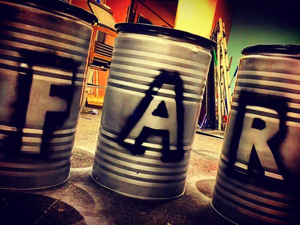 FancyaRum's tweet photo. Some new quirky tables for you lovely too area dwellers https://t.co/uGMNNlM2wS