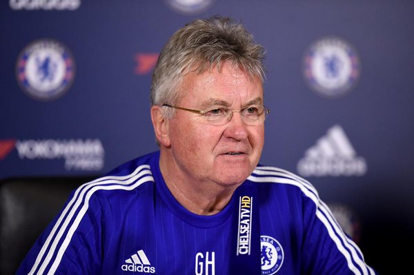 chelseafc_indo's tweet photo. Selamat sore. Kita akan mendengar dari Guus Hiddink soal laga vs Aston Villa sekitar pukul 17.00 WIB ini... #CFCIndo https://t.co/brLQdQoJd0