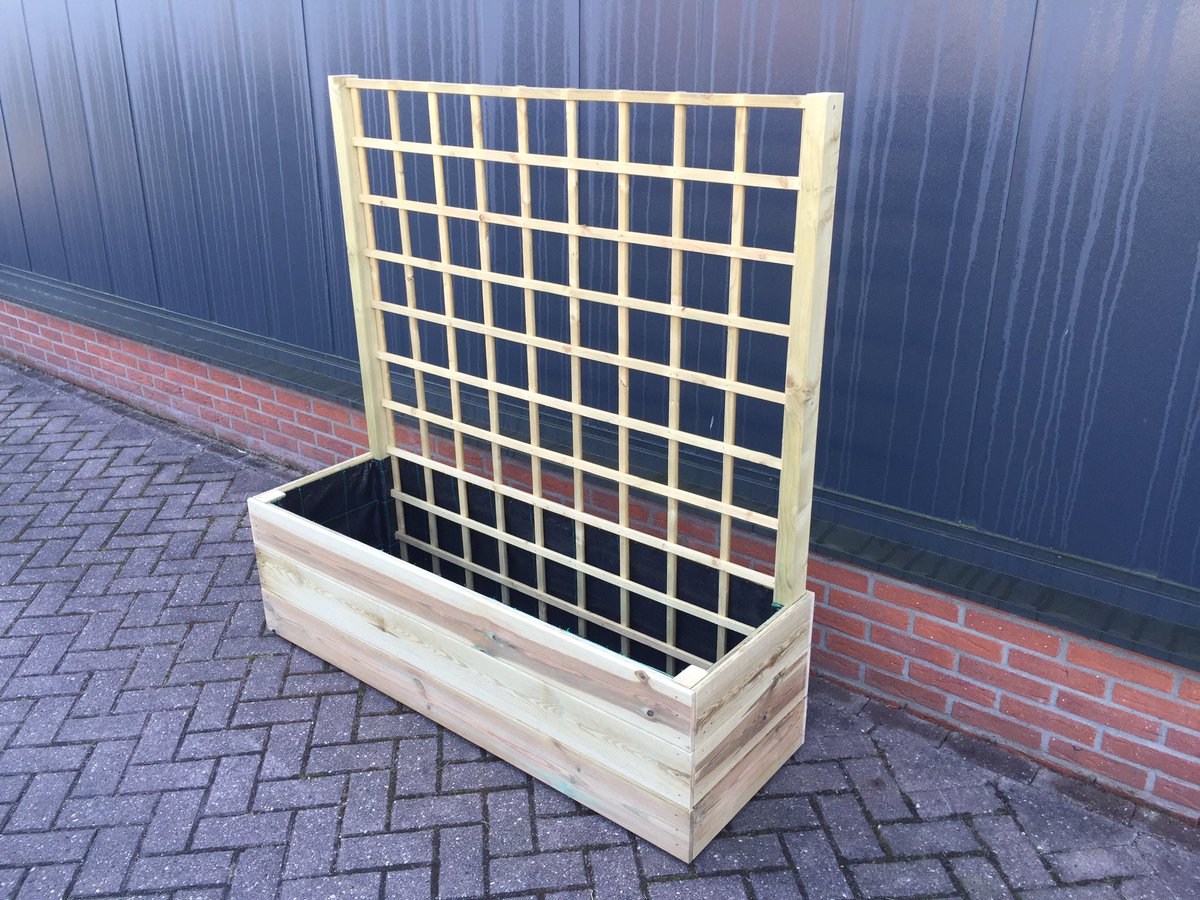 Mooie bloembakken met opklim rek. In diverse maten te verkrijgen. Al vanaf 115,00€ fenctuindecoratie.nl