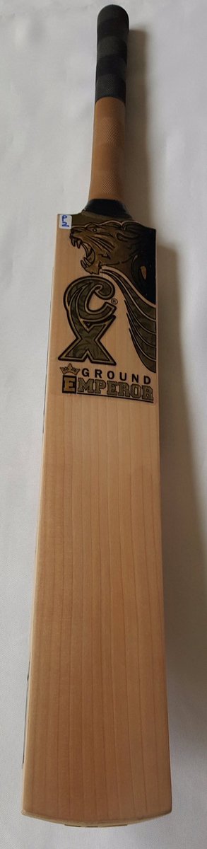 SQSports's tweet photo. Quite possibly the biggest bat we have in stock ATM. The CX Ground Emperor! #Beast #MonsterBat #Pinger https://t.co/rW6LgEA42w