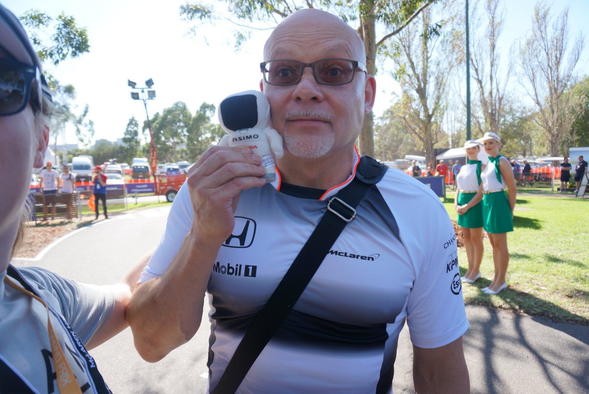 Asimo_F1's tweet image. @blackpoolstig @svandoorne @TheBishF1 I got a lovely cuddle from Bish! #fuzzyrobot #bishcuddles