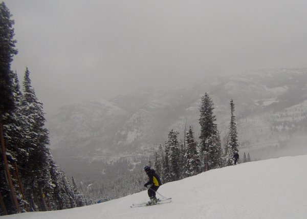 Our Senior #SkiTrip in #Utah are 'on top of the world' Read their blog: ow.ly/10atCg #Hampshire