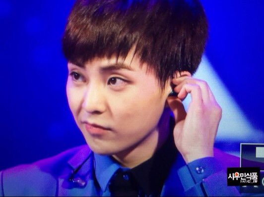 BabyXiuHan90's tweet photo. [PREVIEW] 160401 XIUMIN - Secret Night at LOTTE WORLD 
cr. Harace_XIU https://t.co/79I4rmkY0s