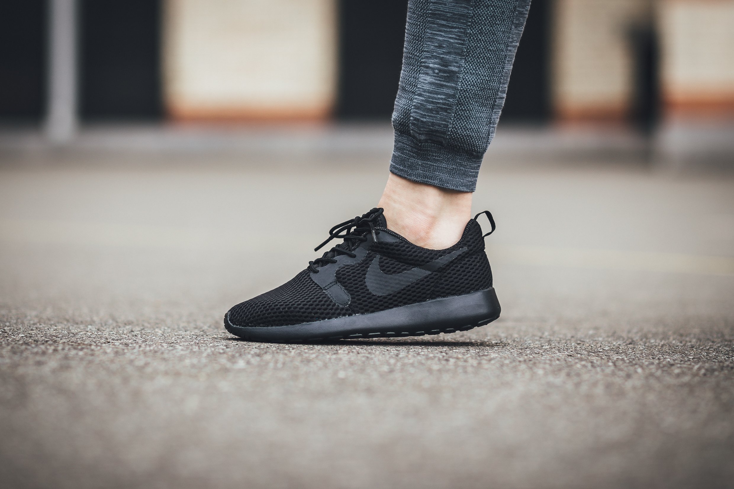 Titolo Twitter: "NEW IN! Nike Wmns Roshe One Hyperfuse Breeze - Black/ Black-Cool Grey SHOP HERE: https://t.co/wmQWieyrJV https://t.co/biXVGj5FlK" / Twitter