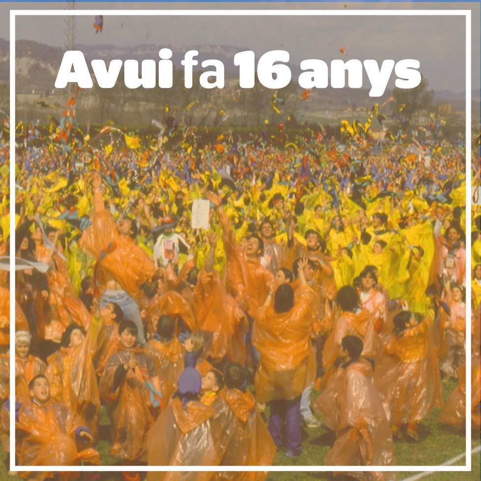 EscoltesiGuies's tweet photo. Avui fa 16anys vam viure una macrotrobada inoblidable: el #Xarbot. Ben aviat viurem una de més GRAN! #sócdecau https://t.co/V24FFfUlJY