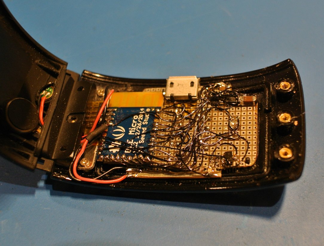 5350UK's tweet photo. "How to hack a wearable device" guest post by @robdobsn for @web3iot https://t.co/UIegrbMrDG #WEB3IOT #IOT #Wearable https://t.co/tXT3gbTK5X
