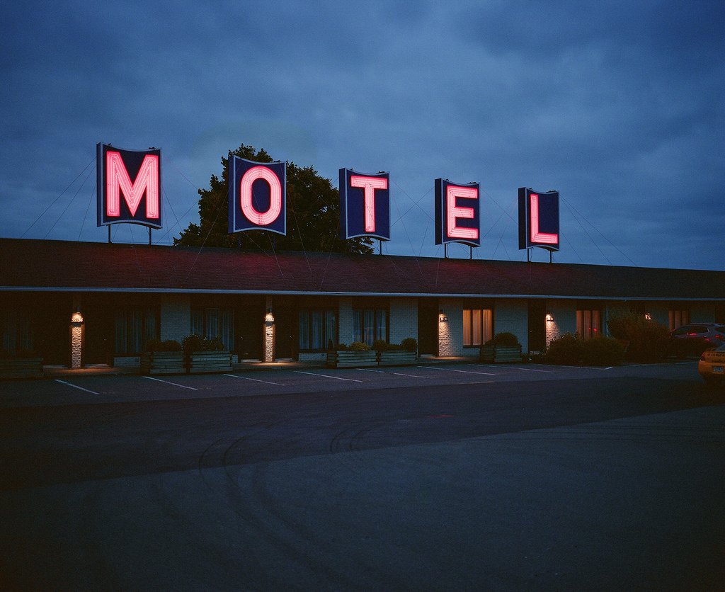 Going on a road trip this spring/summer? You might need this: jointhebreed.com/location-lust-…