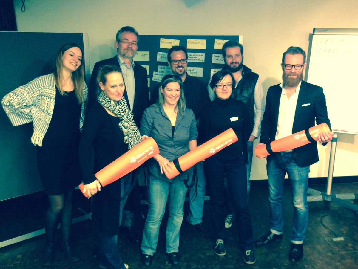 fatmike182's tweet photo. Leiwand wars! Danke fürs Organisieren @videocampwien &amp; fürs Moderieren @Daniel_Cronin! #vcv16 https://t.co/DxuXi87z9H