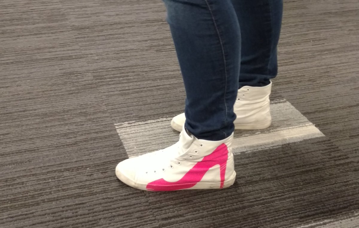 LaundryLitMag's tweet photo. it's friday! hmmm sneakers or heels sneakers or heels sneakers or heels? BOTH! spotted by us on @IlianaRadneva https://t.co/sMAW7sb88K