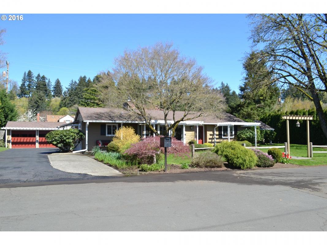 RealtyProIncWA's tweet photo. See a virtual tour of our listing on 4000 WAUNA VISTA DR #Vancouver #WA https://t.co/wkZ7EOpf3j #realestate https://t.co/JyEQsGt1mP