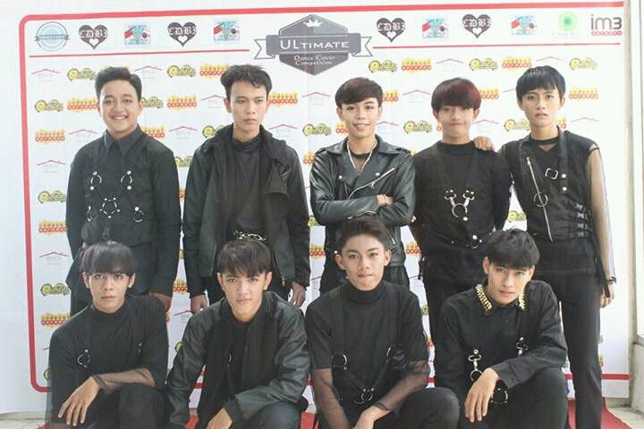 Guest Star ULtimate Dance Cover Competition 😄 
->Rihyuna,Crucio,Werewolf,dan ada Beat-A juga Poison^^