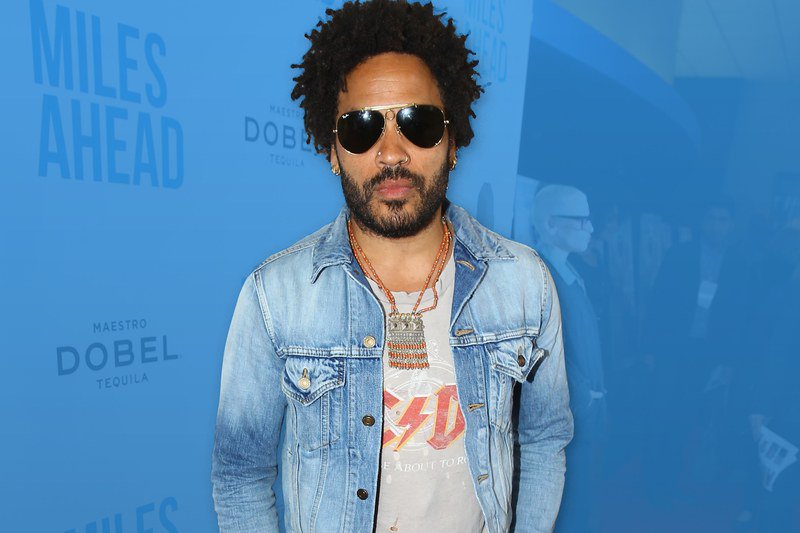 edenroat's tweet photo. 6 Rebel Style Staples You Should Own https://t.co/VLSd0hluu1 https://t.co/Z5kPJk6H1i