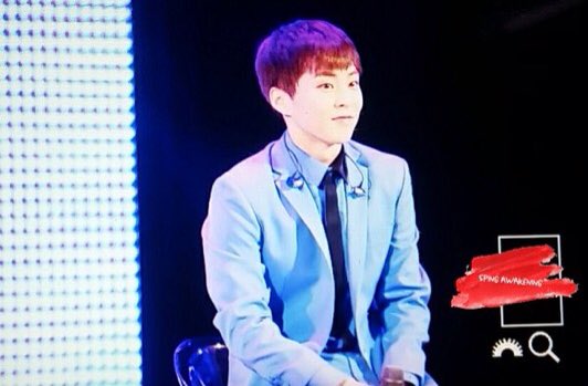 BabyXiuHan90's tweet photo. [PREVIEW] 160401 XIUMIN - Secret Night at LOTTE WORLD 
cr. Spring Awakening https://t.co/k9z726EXid