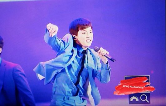 BabyXiuHan90's tweet photo. [PREVIEW] 160401 XIUMIN - Secret Night at LOTTE WORLD 
cr. Spring Awakening https://t.co/ZvQOQwBxaZ