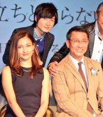 さといも Auf Twitter 神木隆之介 弟 も黒木メイサさん 姉 も中井貴一さん 父 を尊敬してて 神木くんが大きくなったからって家族3人で焼肉行った話本当に素敵だな T Co Yfhibsq9 Twitter