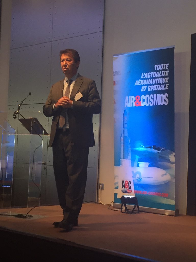 AIRCourtage's tweet image. #air&amp;amp;cosmos en direct de la conférence actualité aéronautique et spatiale .- #Patrickky