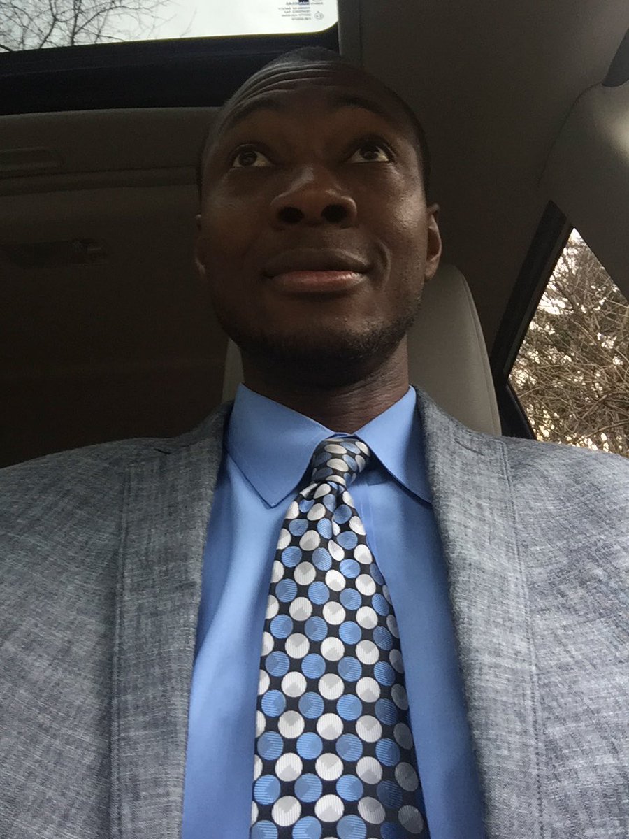 joeman4ever's tweet image. Blue shirt, blue tie, blue blazer. #allBlueEverything #AutismAwarenessDay