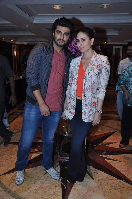 kareenakapoor_w tweet picture