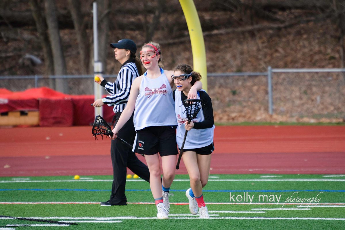 KellyMayD's tweet photo. She shoots. She scores.
No joke. @carolynn_dd @spgirlssoccer16 #fiercefreshmen #keyreserves #splax2016 https://t.co/T1HsNzWtCw