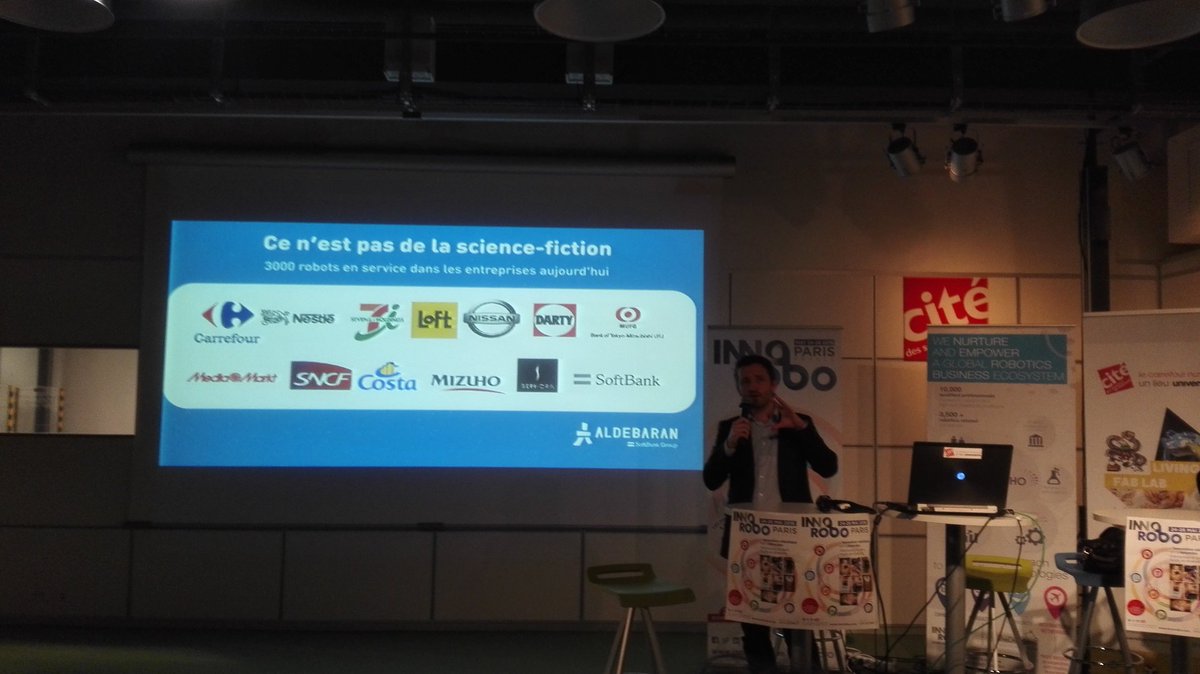 AlainClapaud's tweet image. 3000 robots Pepper d'Aldebaran ont été déployés par des entreprises, 7000 par des particiliers #robotique #Innorobot