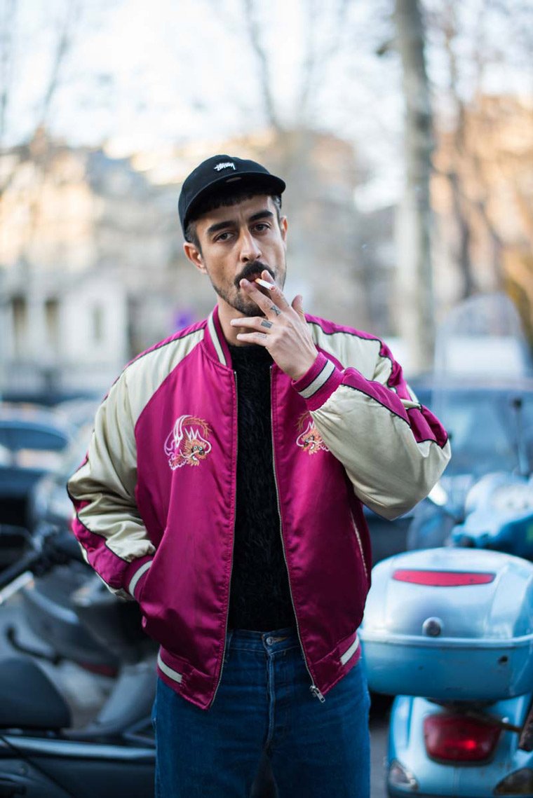 LeClubStyle's tweet photo. Pink satin bombers... also for men #streetstyle by #angelroblesrobles #outfit #style #fashion #portrait #photography https://t.co/J78m3vDbGh