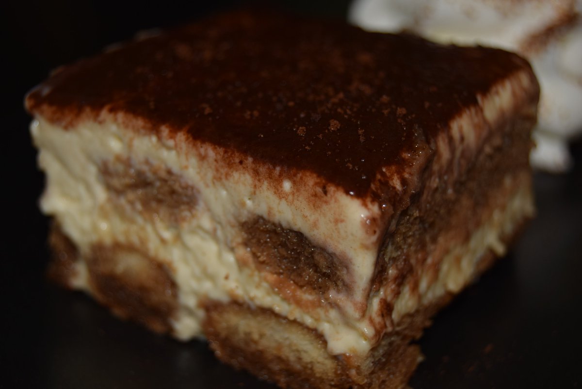 camariadejavea's tweet photo. Hoy el protagonista es el #tiramisú #camaria #restaurantecamaria #jávea #xábia Absolutamente irresistible... https://t.co/TIDpQW3SSZ