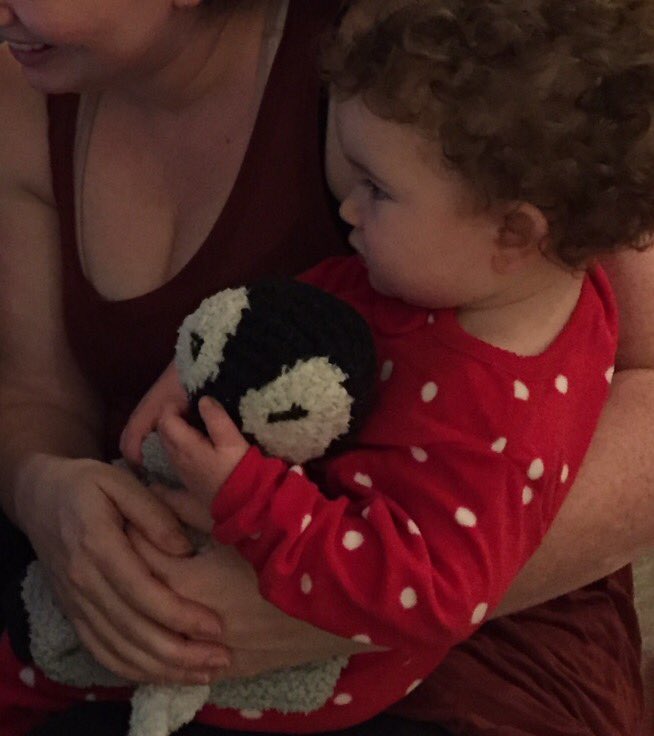 gillianhunter's tweet photo. Lost penguin alert! Pepe was lost this morning between Denmark Hill and Westminster. Grey body, b+w head #findPepe https://t.co/WFcka963RJ