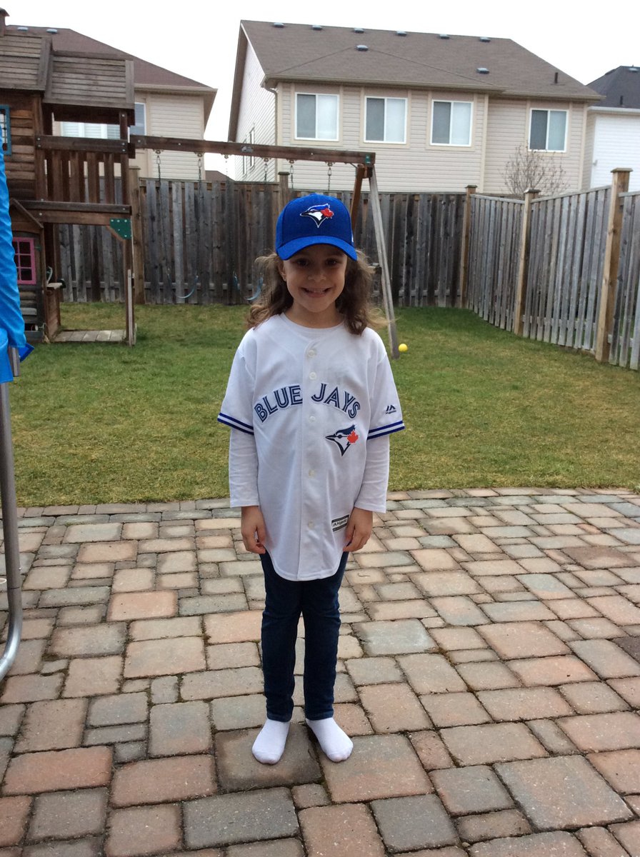 MrNealek's tweet photo. @BringerOfRain20 your biggest fan is ready for the season! @BlueJays https://t.co/9h8nbXXzHg