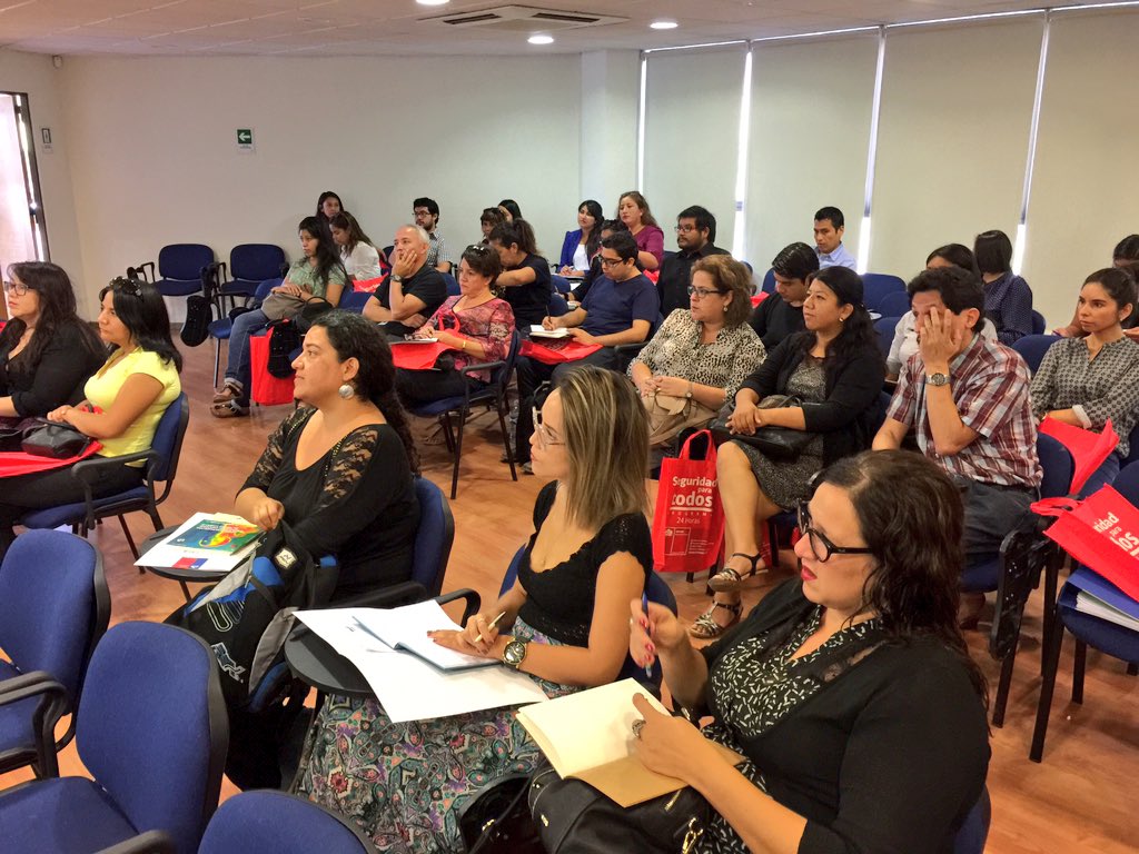 SenameArica's tweet photo. Presente en Jornada de Capacitación de Sistematización de Intervenciones Familiares @sename_gobierno #Uprode #OCAS https://t.co/wWjUXZaL1X