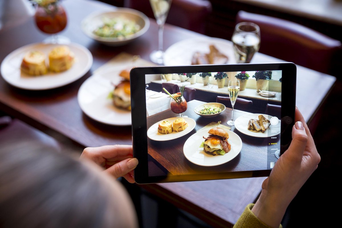 DandDLondon's tweet photo. Insta-pros take note: WIN dinner @lepontdelatour, tag a photo of your meal with #PontCompetition https://t.co/xWD3ETCDAG